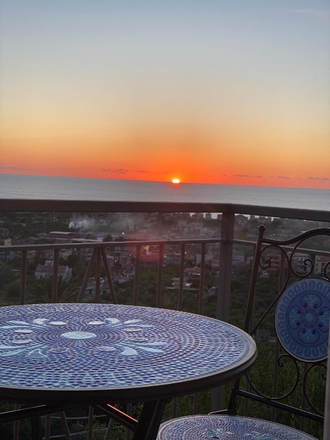 B&B Il Tramonto Капо-д'Орландо Екстер'єр фото
